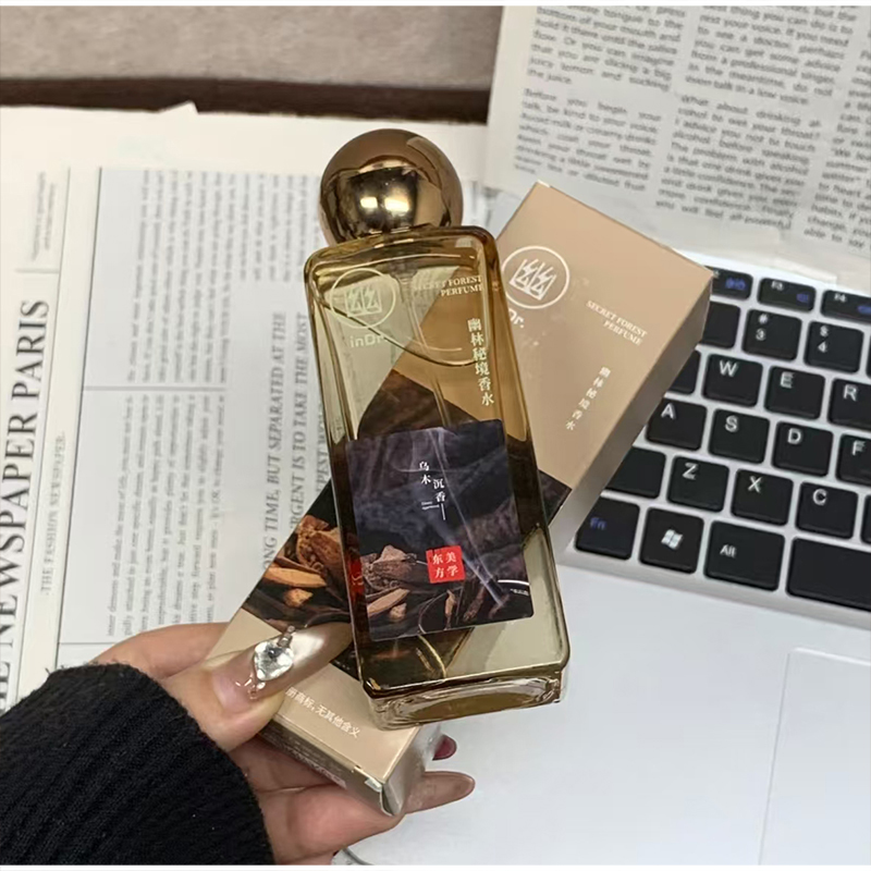 Luksusowy unisex perfum Oud In – Best Perfume Fragrance recenzja i cena
